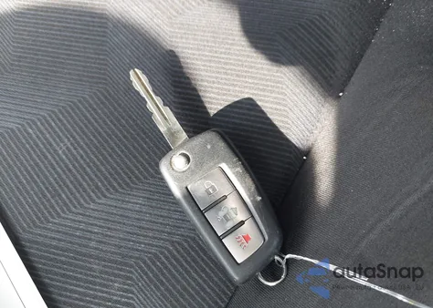 2015 Nissan Rogue S z USA, uszkodzony, nr VIN KNMAT2MV4FP548502